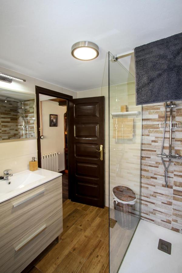 Apartamentos 'Los Balcones De Nieda 2' Cangas de Onis Ngoại thất bức ảnh